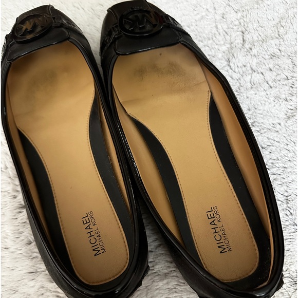 Michael Kors flats. - Picture 7 of 7
